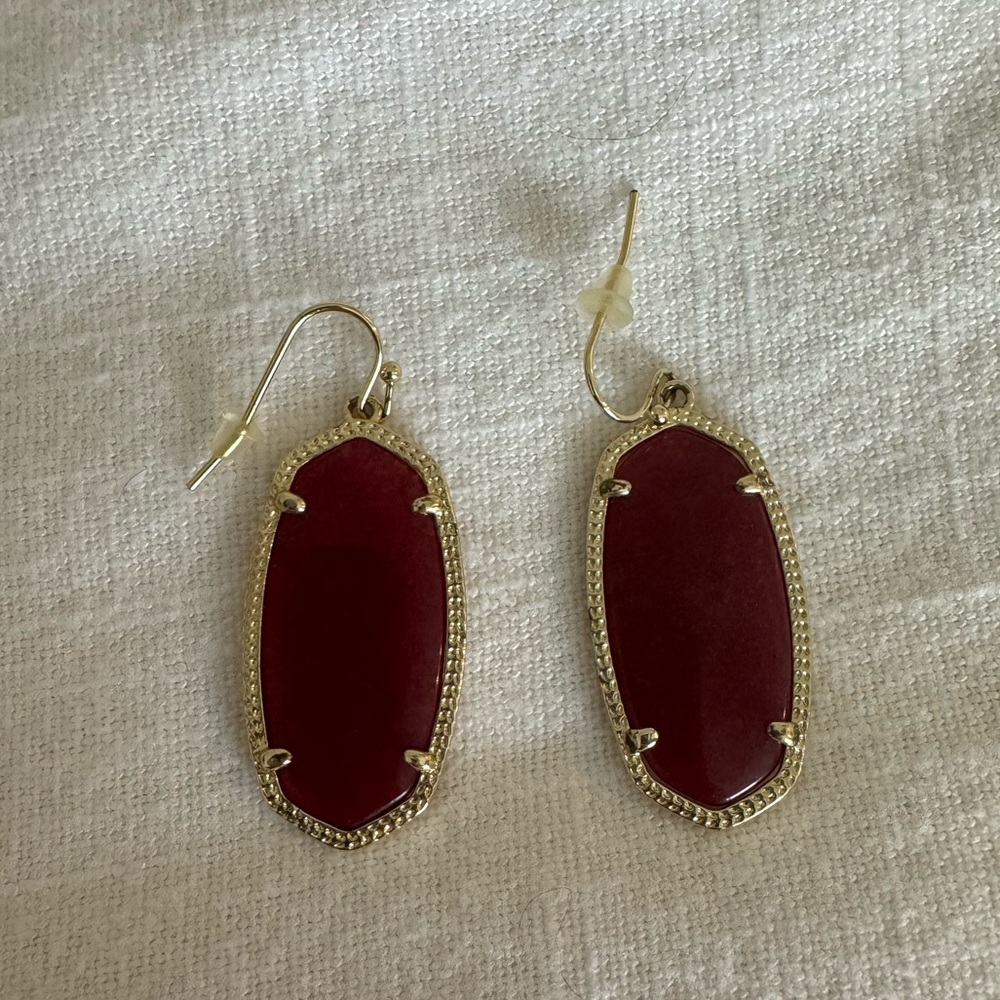 Kendra Scott Maroon earrings